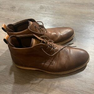 Steve Madden Brown Leather Chukka Boots